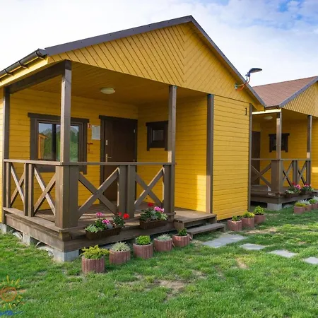 Balti Letniskowe 山林小屋 Debina (Ustka)